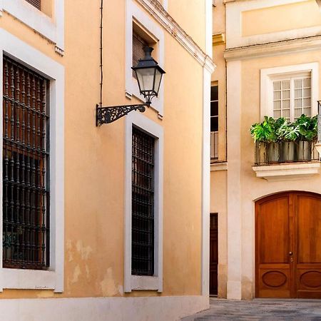 Genteel Home Pasaje Santa Cruz Sevilha Exterior foto